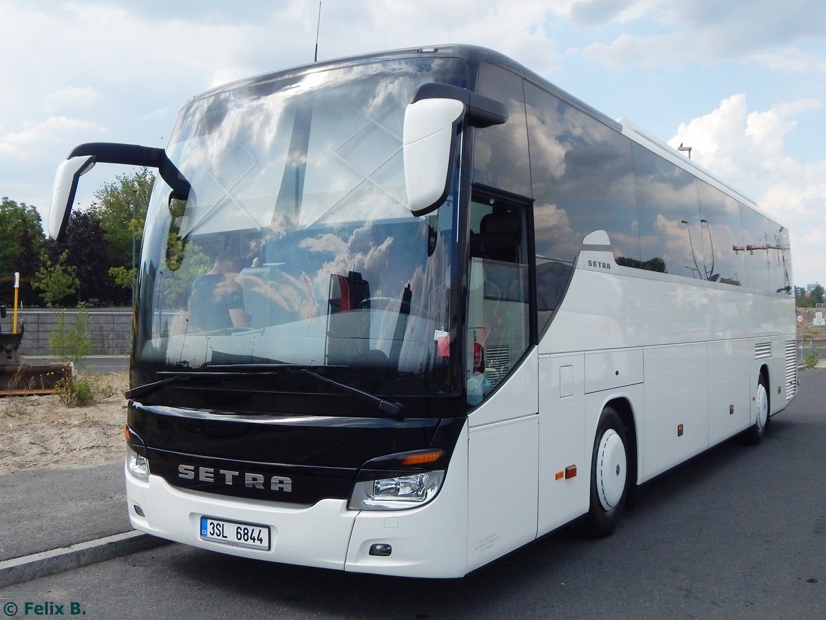 Setra 415 GT-HD von T-Bus aus Tschechien in Berlin.