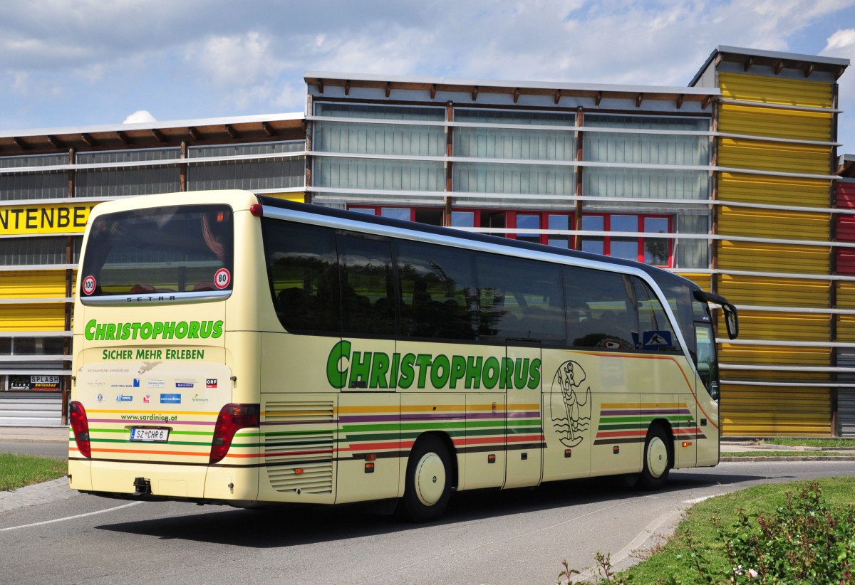 Setra 415 HD von Christophorus Reisen aus sterreich im Mai 2015 in Krems.