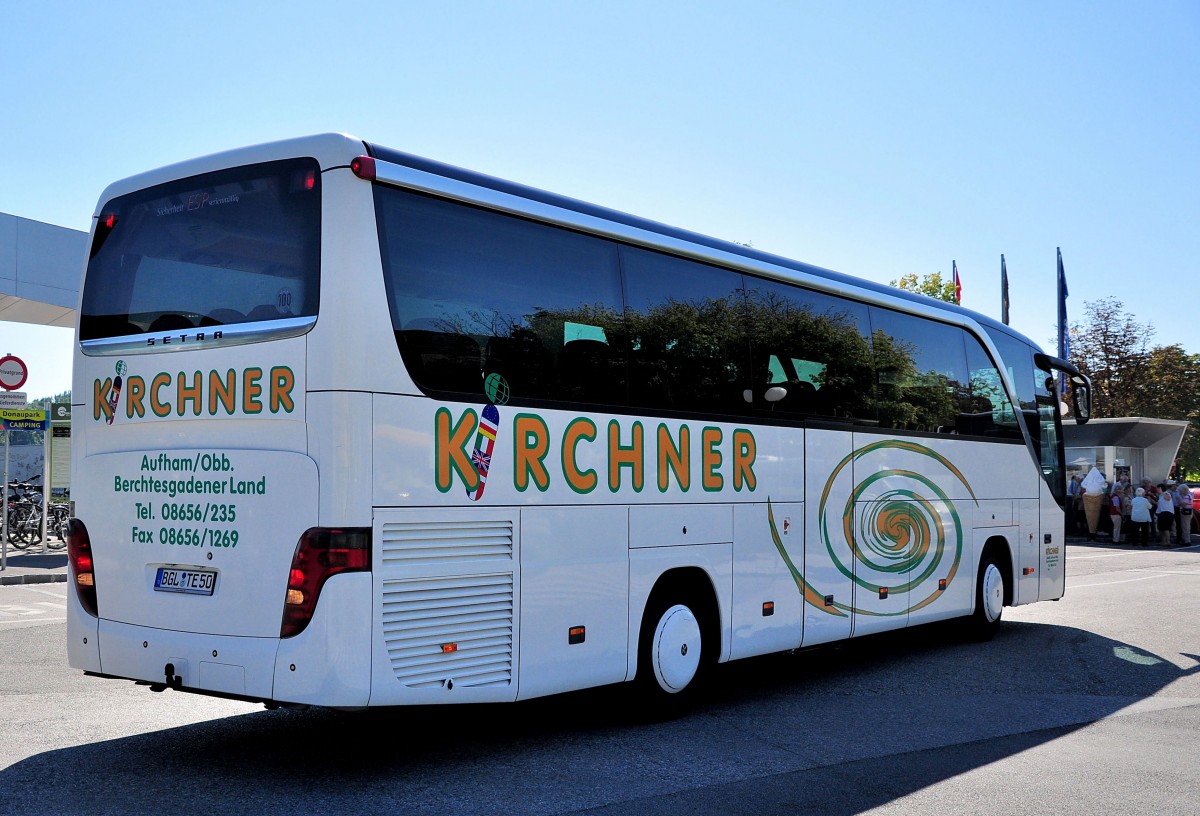 SETRA 415 HD von KIRCHNER Reisen aus der BRD im September 2013 in Krems unterwegs.