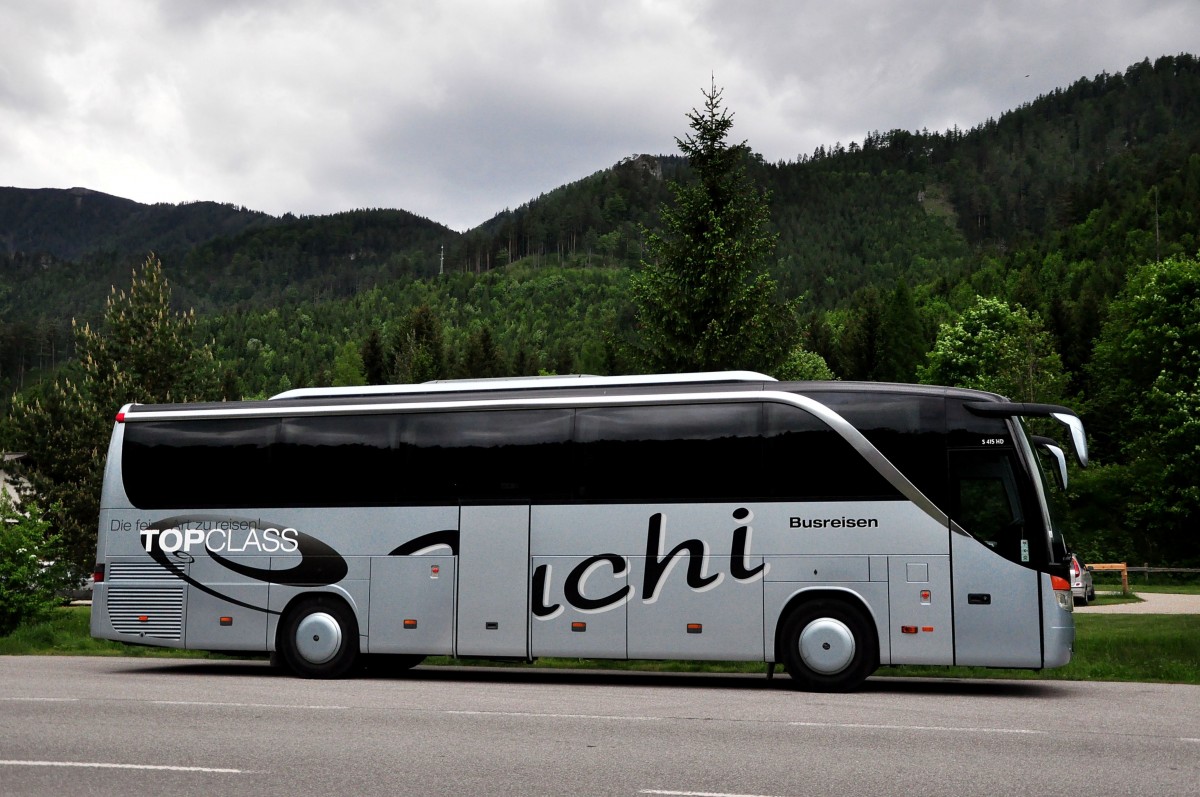 Setra 415 HD von Zuchi Bus im Mai 2015 in Niedersterreich gesehen.
