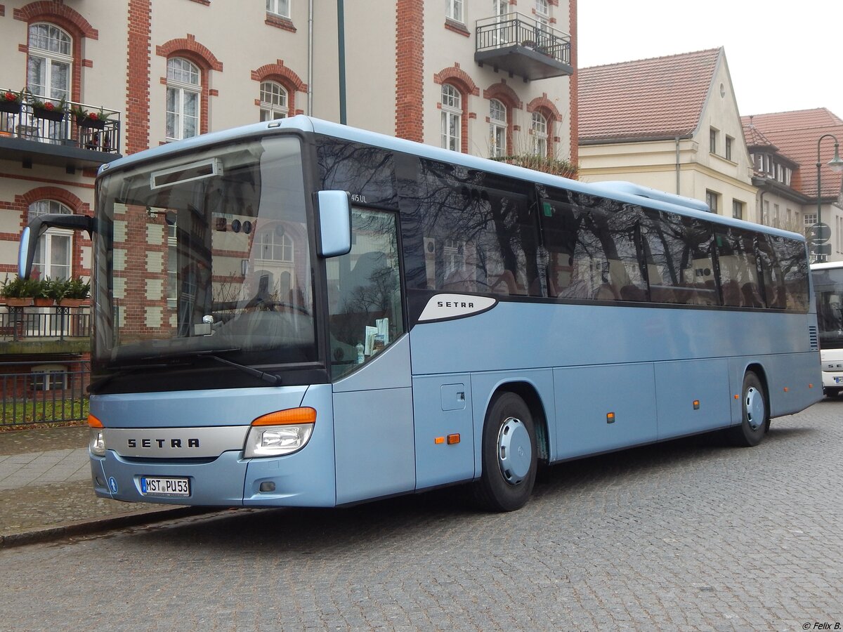 Setra 415 UL von Unger aus Deutschland in Neustrelitz.