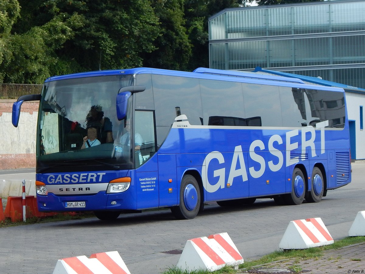Setra 416 GT-HD von Gassert Reisen aus Deutschland im Stadthafen Sassnitz.