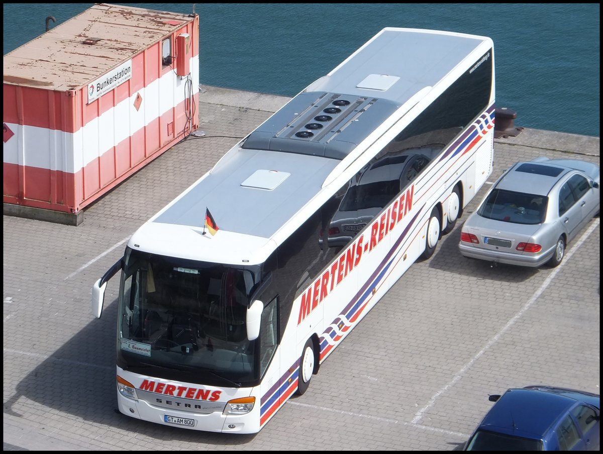 Setra 416 GT-HD von Mertens-Reisen aus Deutschland im Stadthafen Sassnitz.