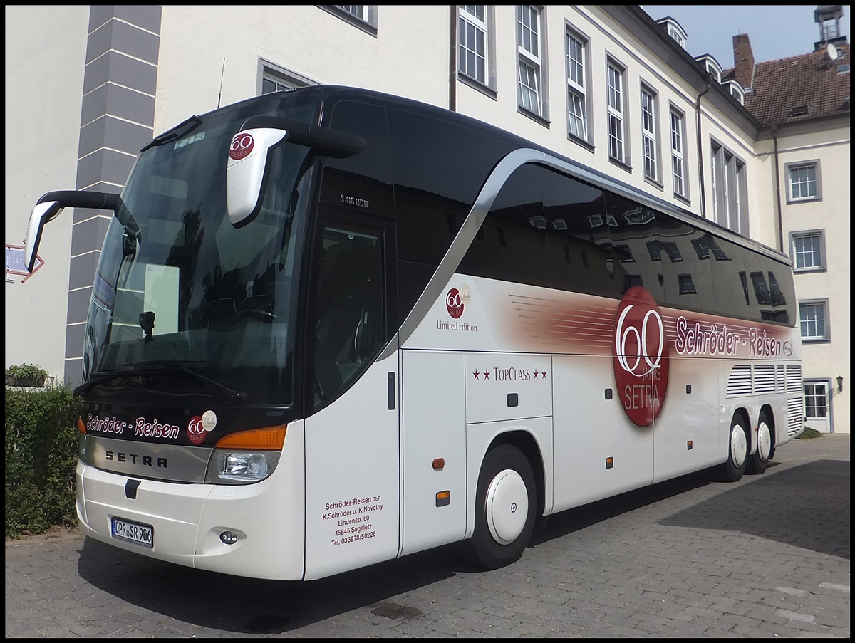 Setra 416 HDH von Schrder-Reisen aus Deutschland in Sassnitz.