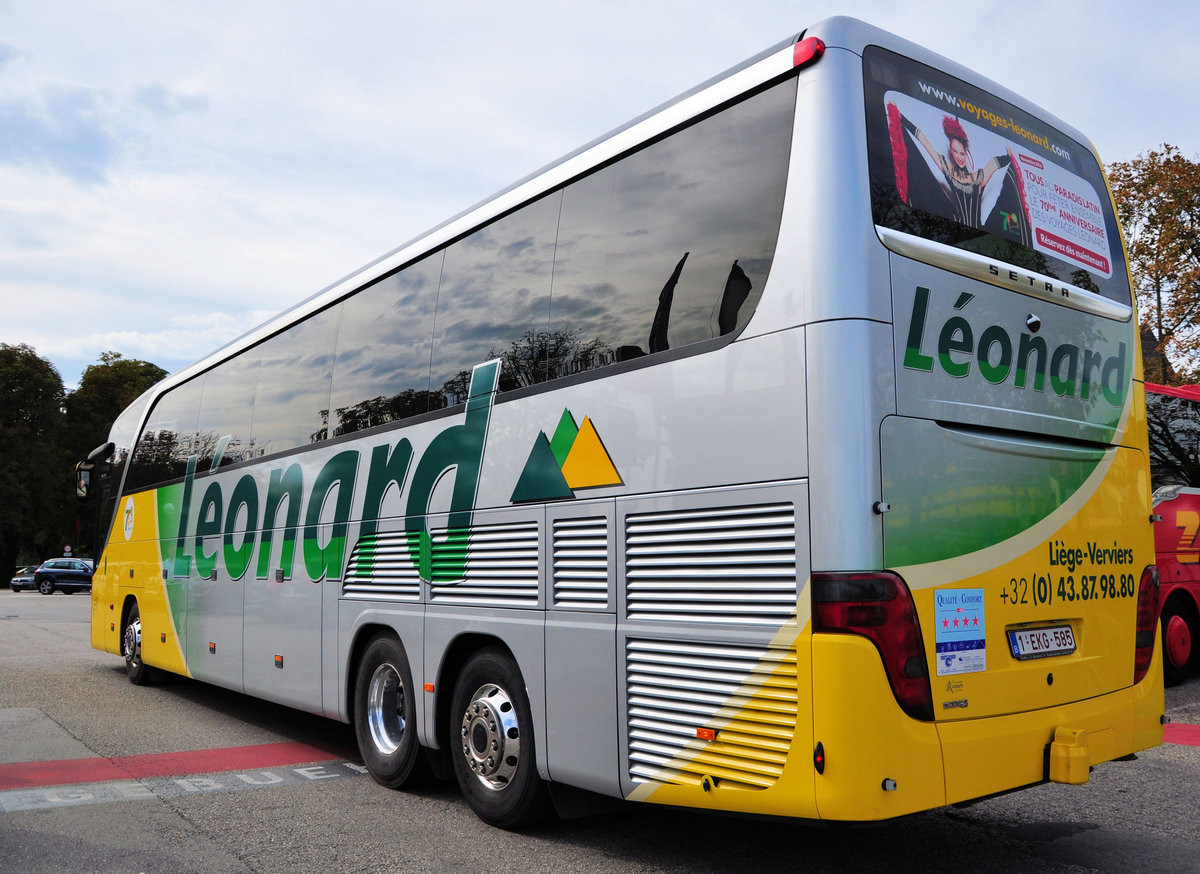 Setra 417 HDH von Leonard Reisen aus Belgien in Krems gesehen.