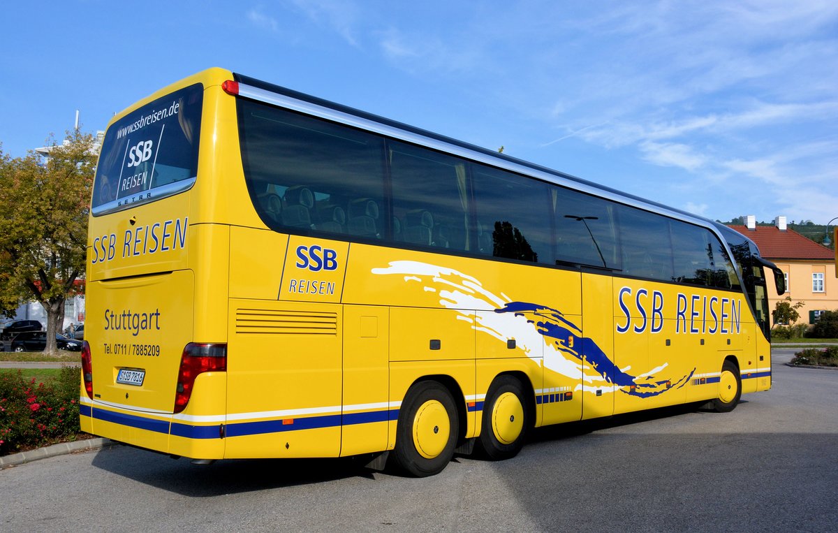 Setra 417 HDH von SSB Reisen aus der BRD in Krems gesehen.