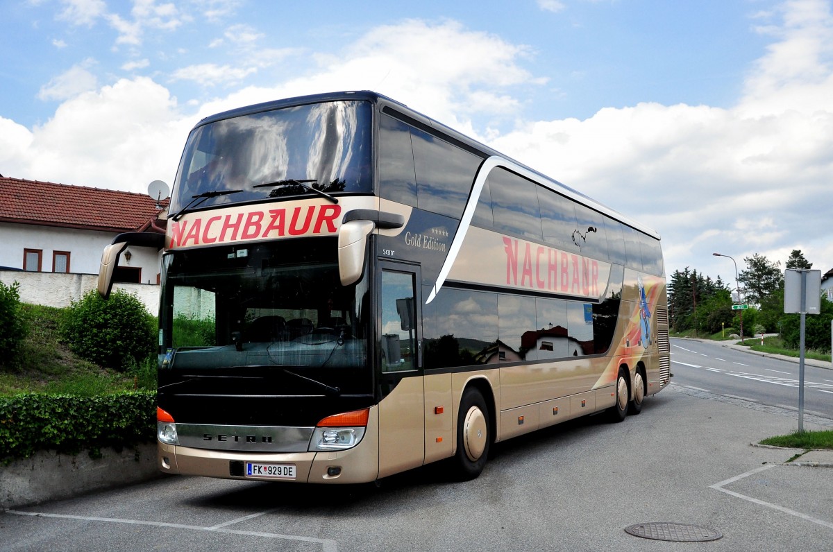 Setra 431 DT von Nachbaur Reisen aus sterreich im Mai 2015 bei Krems gesehen.