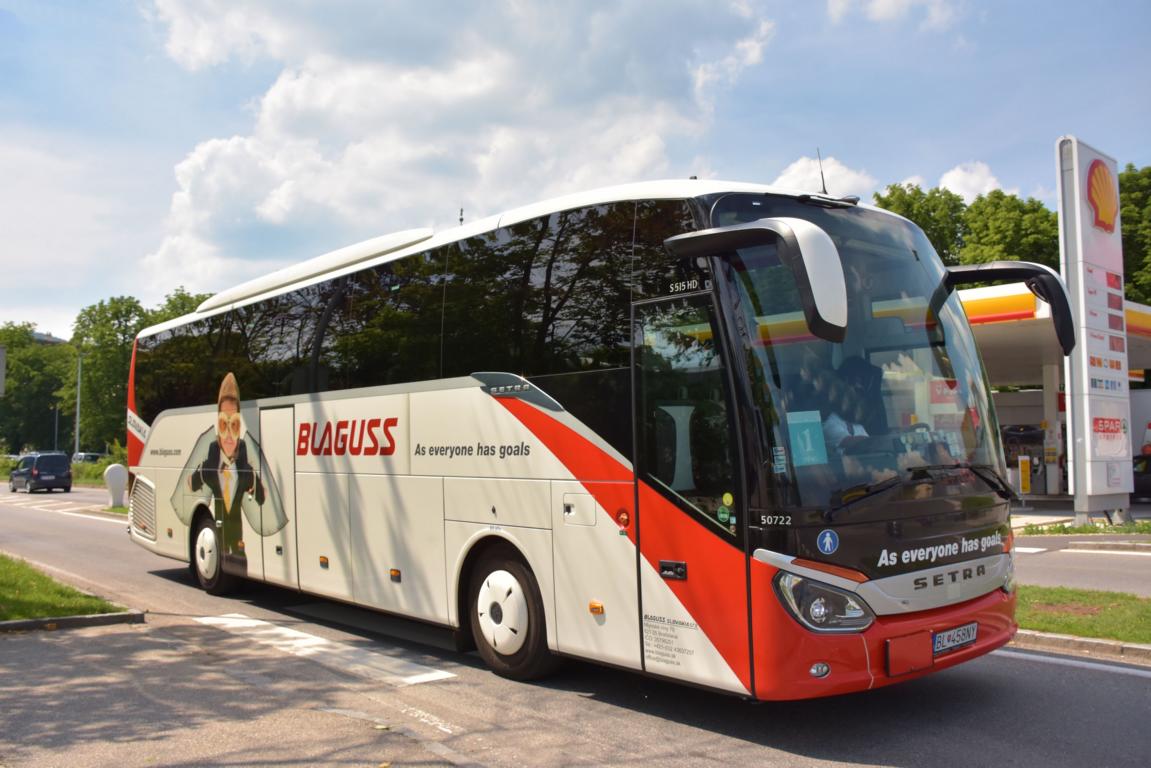 Setra 515 HD von Blaguss Slovakia im Mai 2018 in Krems.