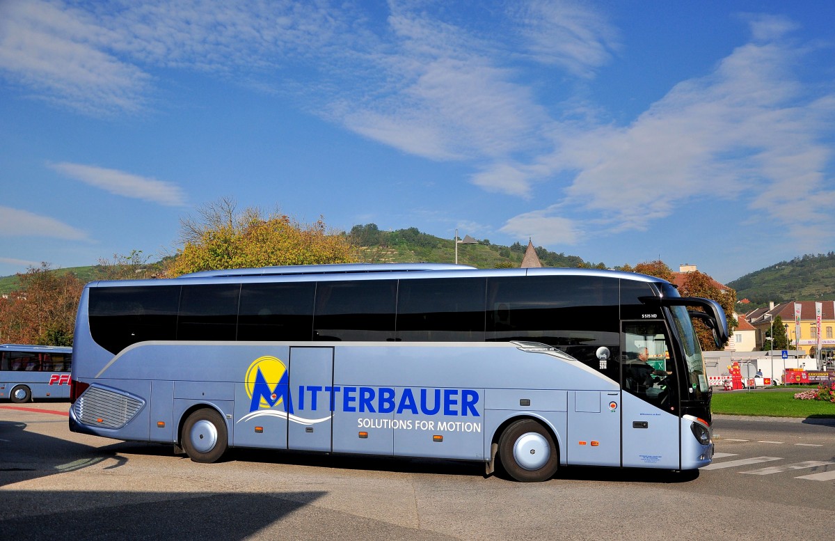 Setra 515 HD von Mitterbauer Reisen aus Niedersterreich am 20.9.2014 in Krems.