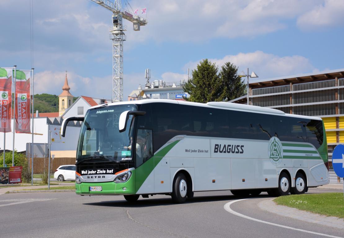 Setra 516 HD von Blaguss Reisen aus sterreich in Krems.