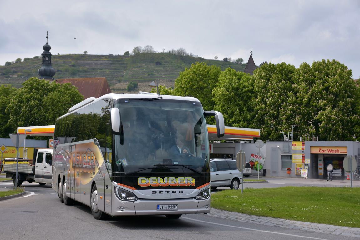 Setra 516 HD von Deubler Reisen aus der BRD in Krems.