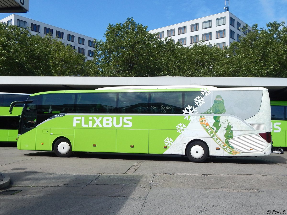 Setra 516 HD von Flixbus/Gradliner aus Deutschland in Berlin. 