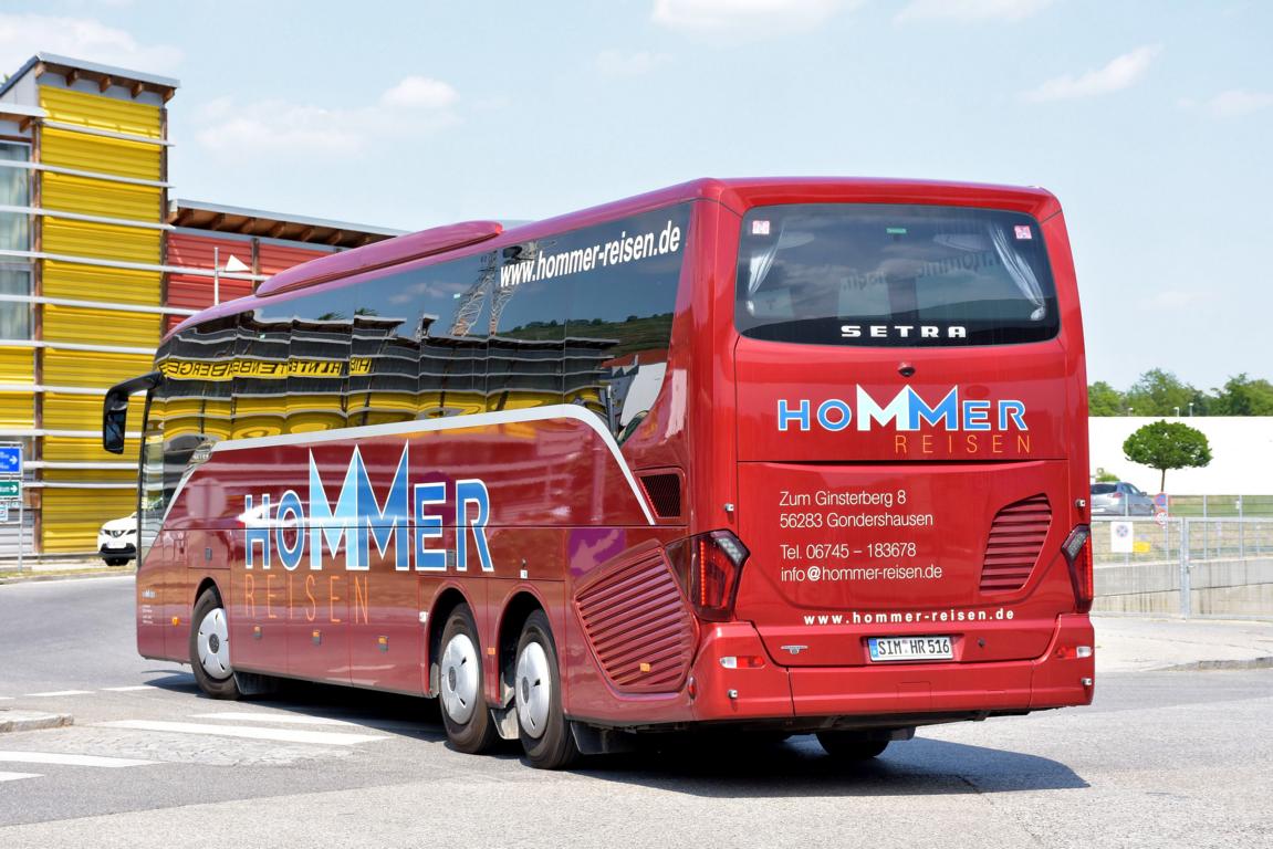 Setra 516 HD von Hommer Reisen aus der BRD.