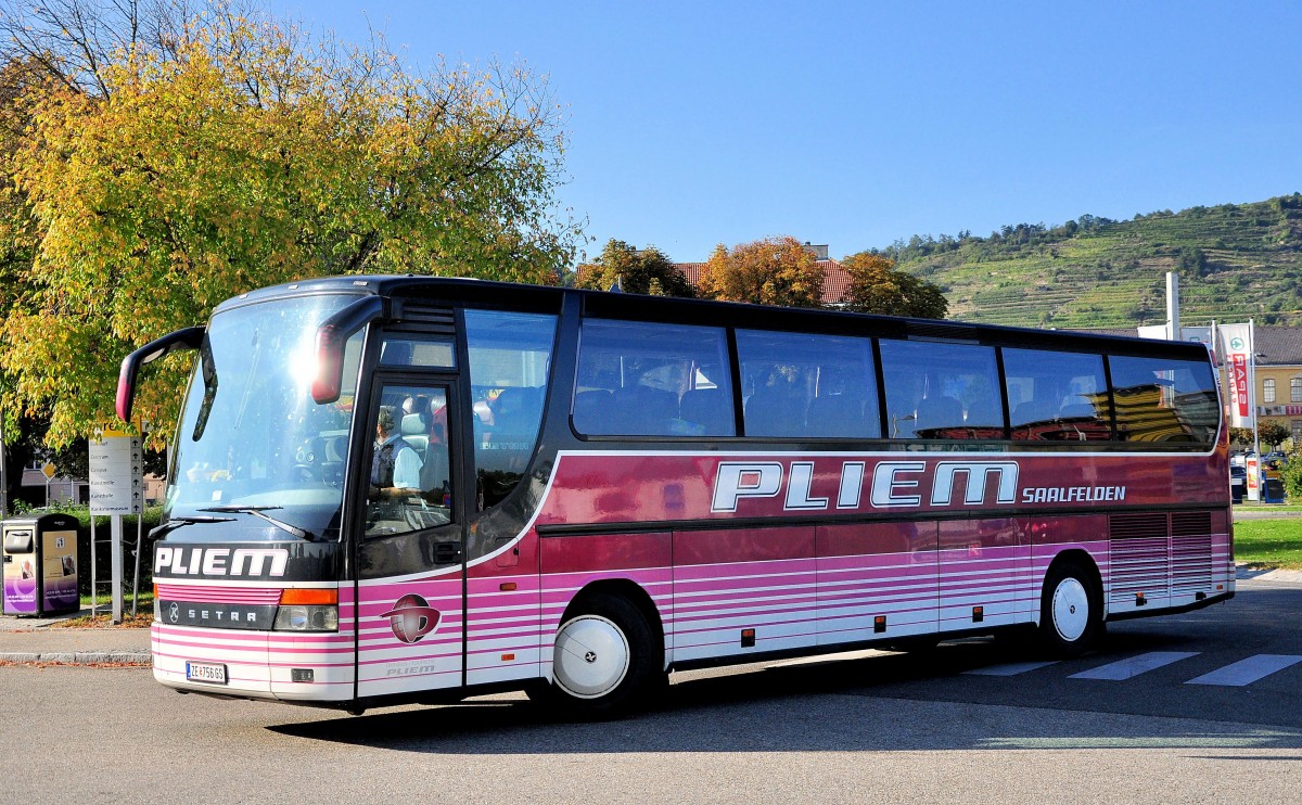 Setra aus der 300er-Serie von Pliem Reisen aus sterreich im Herbst 2013 in Krems.