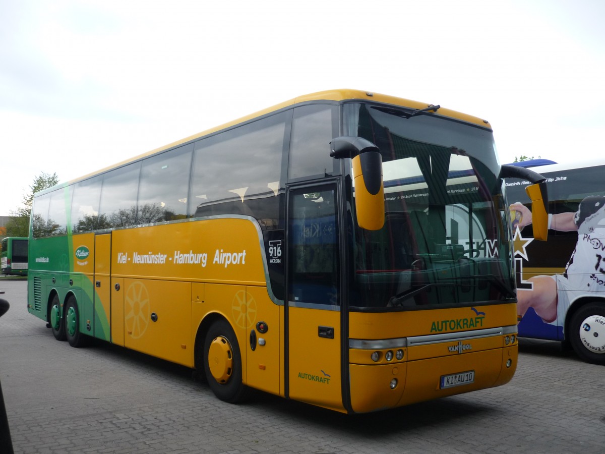 vanHool  916 T Acron Kielius-Bus der Autokraft Kiel in Kiel-Wellsee