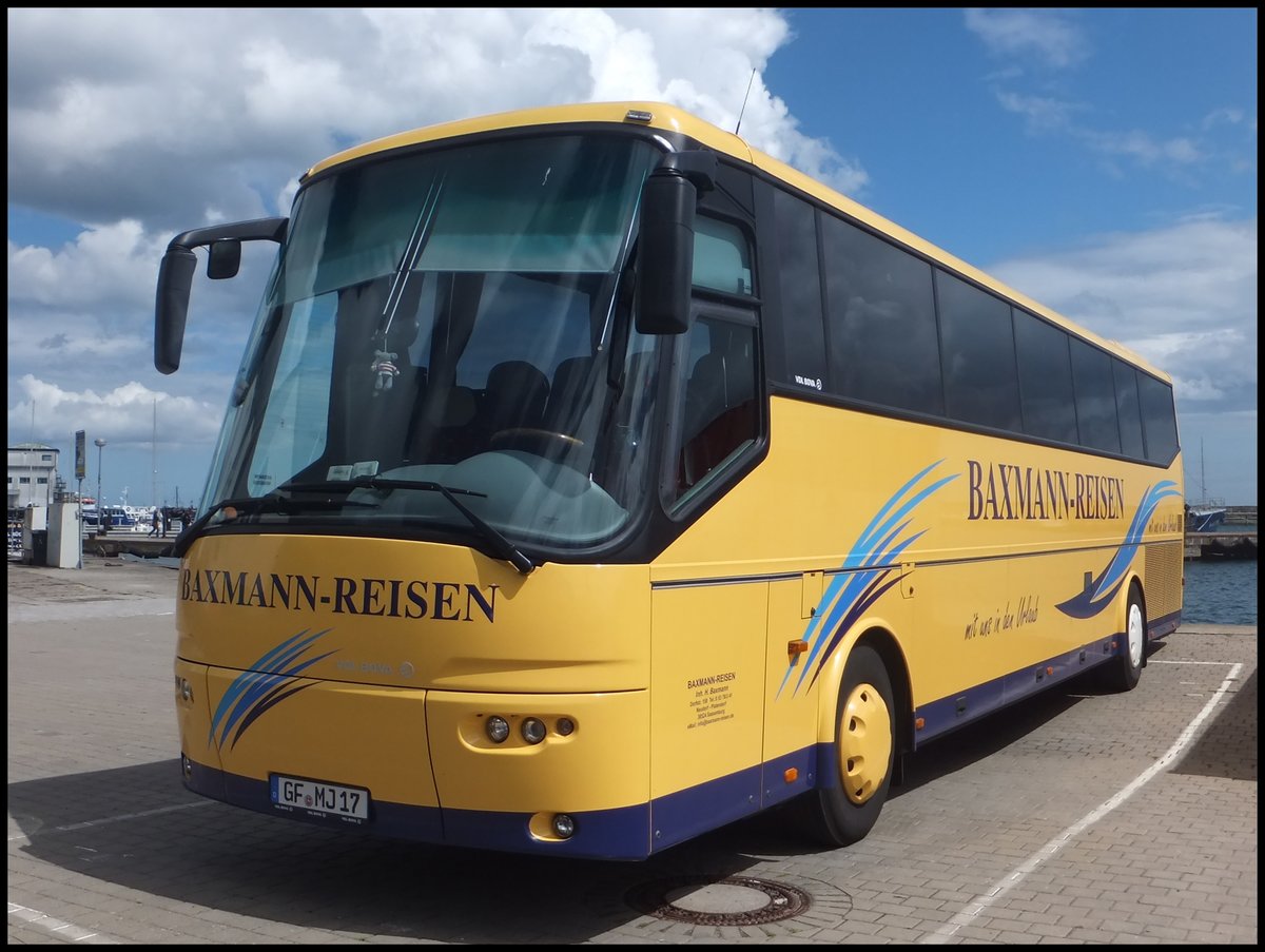 VDL Bova Futura von Baxmann-Reisen aus Deutschland im Stadthafen Sassnitz.