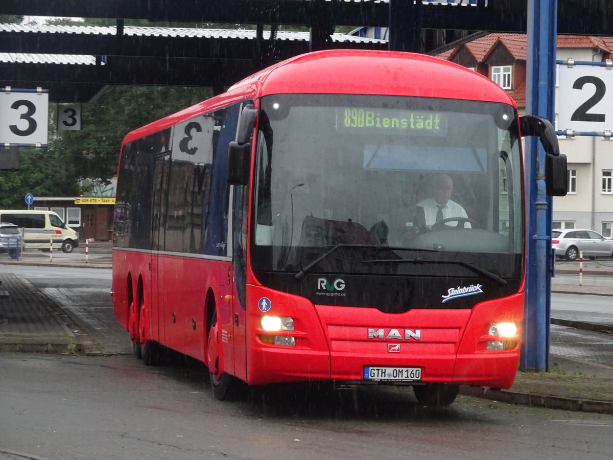Wagen 160 von Steinbrck, ein MAN Lions Regio, ist am 12.07.17 auf der Linie 890 unterwegs.