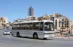 Sonstige/343120/als-oldie-ist-dieser-duplo-dominat Als Oldie ist dieser Duplo Dominat II Bus noch immer fr den Liniendienst tauglich. Hier ist das Fahrzeug am 16.5.2014 vor der Kulisse von St. Julien´s in Malta unterwegs.