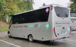 iveco-irisbus/679455/iveco-von-express-sundgoviens-aus-frankreich Iveco von Express SundGoviens aus Frankreich steht im Oktober 2019 am Rheinfall