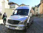 Mercedes-Benz Sprinter der Firma Holiday Express in Ardez am 12.