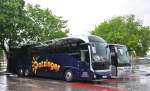 iveco-irisbus-magelys/366547/irisbus-magelys-von-datzinger-reisen-aus Irisbus Magelys von Datzinger Reisen aus Niedersterreich am 13.Mai 2014 bei Starkregen in Krems gesehen.
