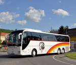 man-lions-coach/314392/man-von-perter-bus-aus-sterreich-am MAN von PERTER-BUS aus sterreich am 12.7.2013 in Krems an der Donau.