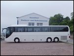 MAN Lion's Coach von Express Drive GmbH aus Deutschland im Stadthafen Sassnitz.