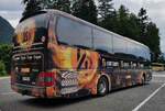 man-lions-coach/784363/man-lions-coach-des-busunternehmens-vandrovc MAN Lion`s Coach des Busunternehmens VANDROVC aus Slowenien steht auf dem Busplatz am Königsee im Juni 2022