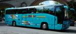 mercedes-o-404/556292/mb-des-busunternehmens-mueller-aus-hachenburg MB des Busunternehmens 'MLLER' aus Hachenburg steht in Wiesbaden im Mai 2017