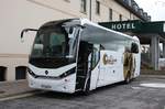 mercedes-sonstige/551268/nagelneuer-mercedes-benz-unui-reisebus-der Nagelneuer Mercedes Benz Unui Reisebus der Fa. Collins am 14.4.2017 vor Hotel in Clane.