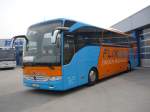 Ein Bader-Reisen -Bus fhrt fr FlixBUS von Stuttgart nach Nrnberg