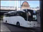 Mercedes Tourismo von Talisman Coachlines aus England in London.