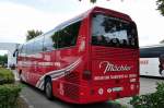Mercedes Tourismo von Mchler Reisen aus der Schweiz in Krems gesehen.