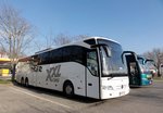Mercedes Tourismo von Gansberger Reisen aus sterreich in Krems gesehen.
