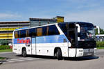Mercedes-Benz Tourismo/530339/mercedes-tourismo-von-elbo-bus-aus Mercedes Tourismo von Elbo Bus aus RO in Krems gesehen.