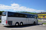 Mercedes Tourismo von Grtsch Busreisen aus der BRD in Krems gesehen.