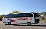 Mercedes-Benz Travego/335416/mercedes-benz-travego-von-schinewitz-reisen MERCEDES BENZ Travego von SCHINEWITZ Reisen aus sterreich im September 2013 in Krems unterwegs.