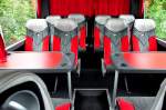 Herrliche Sitzgruppen im Mercedes Travego von k 6 k Busreisen (FB Mannschaftsbus) aus Niedersterreich,im Juni 2015 in Krems.