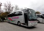 Mercedes Travego von Engelhardt Reisen aus der BRD in Krems.