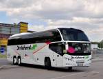 Neoplan Cityliner von Dr. Richard aus Wien am 10.5.2014 in Krems unterwegs.