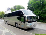 Neoplan Cityliner/535347/neoplan-cityliner-von-kba-tours-aus Neoplan Cityliner von K.B.A. Tours aus der CZ in Krems gesehen.