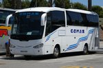 Scania Irizar/500082/scania-irizar-von-comas-steht-am Scania Irizar von 'COMAS' steht am Airport Palma /Mallorca im Juni 2016