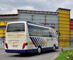 Setra 400er-Serie/380625/setra-400er-serie-von-natterer-reisen Setra 400er Serie von Natterer Reisen aus sterreich am 31.Mai 2014 in Krems gesehen.