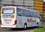 Setra 400er-Serie/419129/setra-415-gt-hd-von-kk-busreisen Setra 415 GT-HD von k&k Busreisen aus sterreichz am 20.9.2014 in Krems unterwegs.