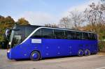 Setra 400er-Serie/431156/setra-416-hdh-von-exclusive-travel Setra 416 HDH von Exclusive Travel Bus aus Wien am 7.10.2014 in Krems.