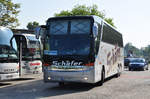Setra 400er-Serie/548876/setra-417-hdh-von-schaefer-reisen Setra 417 HDH von Schfer Reisen aus der BRD in Krems gesehen.