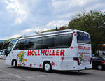 Setra 400er-Serie/568408/setra-411-hd-von-hoellmueller-reisen Setra 411 HD von Hllmller Reisen aus Niedersterreich in Krems unterwegs.