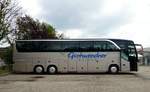 Setra 400er-Serie/611183/setra-416-hdh-mit-ppiger-sonderausstattung Setra 416 HDH mit 'ppiger Sonderausstattung' vom Reisebusunternehmer GSCHWEDNER aus Obersterreich in Krems.