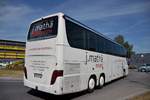 Setra 400er-Serie/626788/setra-416-hhd-von-mathae-reisen Setra 416 HHD von MATH Reisen aus sterreich 06/2017 in Krems.