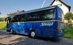 Setra S 41 HD des Busunternehmens STUMPF steht im Juni 2021 in Petersberg-Marbach